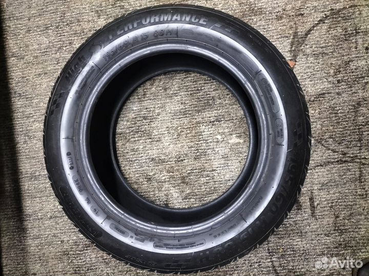 Tigar High Performance 195/60 R15 88H