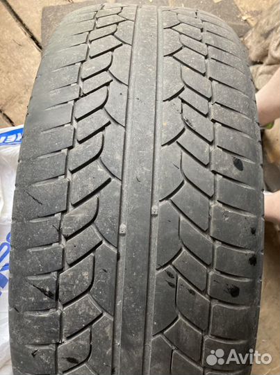 Achilles Desert Hawk UHP 245/55 R19