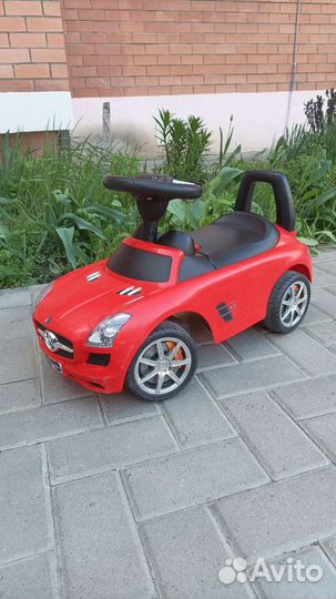 Машинка каталка толокар