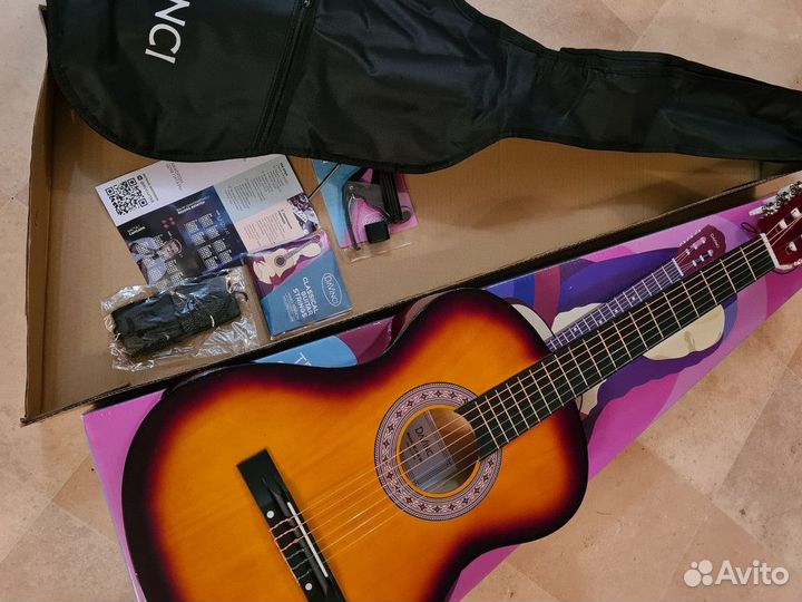 Классическая гитара davinci с набором