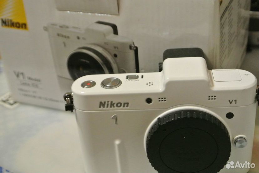 Nikon 1v1 без объектива