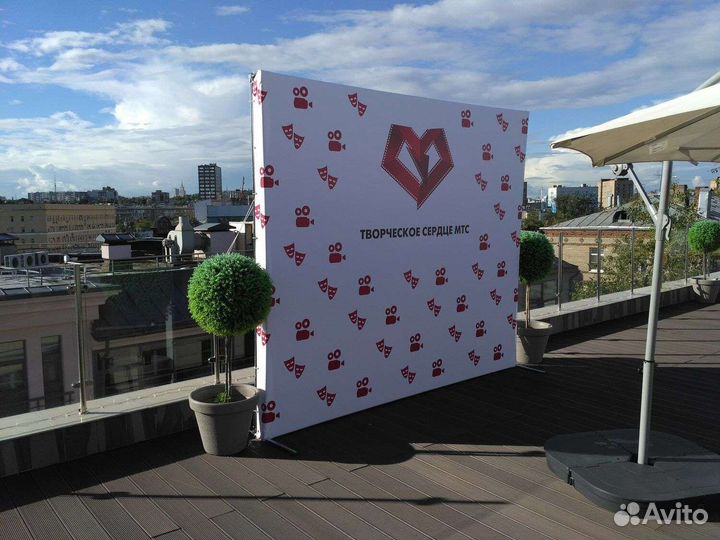 Печать наклеек, баннеров, плёнок, монтаж