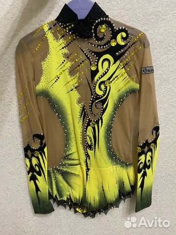 Продам купальник для художественной гимнастики