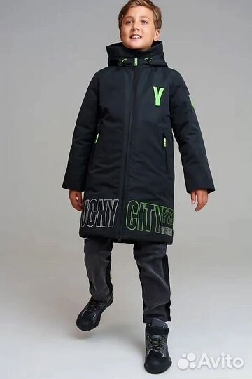 Куртка зимняя для мальчика 134 новая