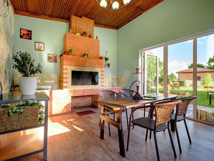 Таунхаус 1000 м² на участке 22 сот.