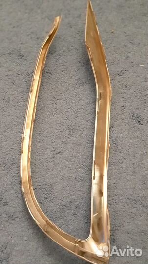 Молдинги на Майбах 222