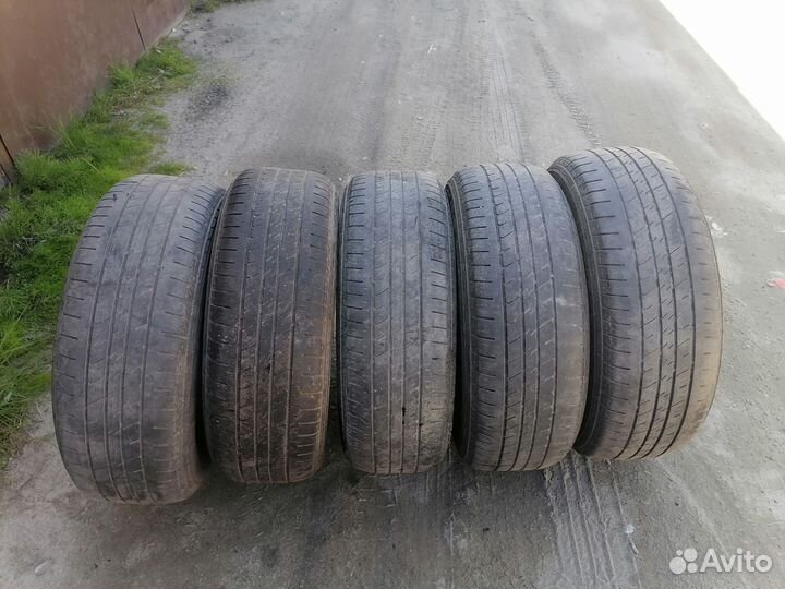 Kumho Solus KL21 235/65 R17 104T