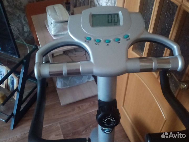 Велотренажер бу