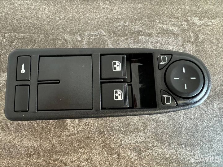 Модуль двери водителя на автомобиль datsun