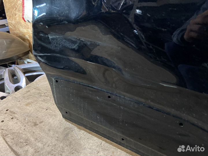 Задняя левая дверь Toyota Raf 4 2020-2021