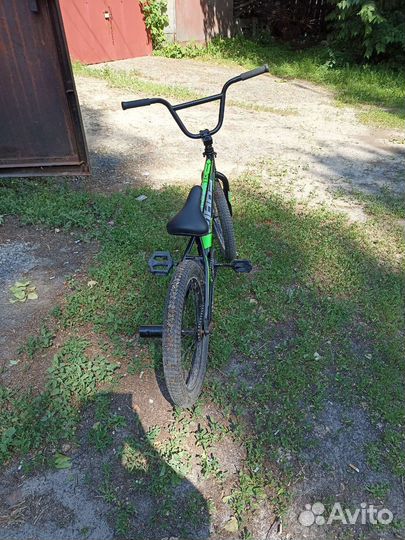 Трюковой велосипед BMX