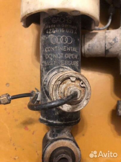 Пневмо стойки audi А6 allroad quattro задние