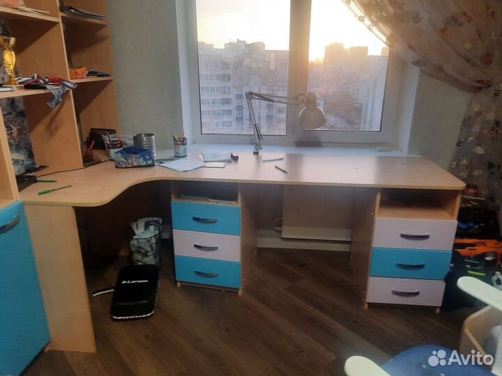 Угловой письменный стол бу