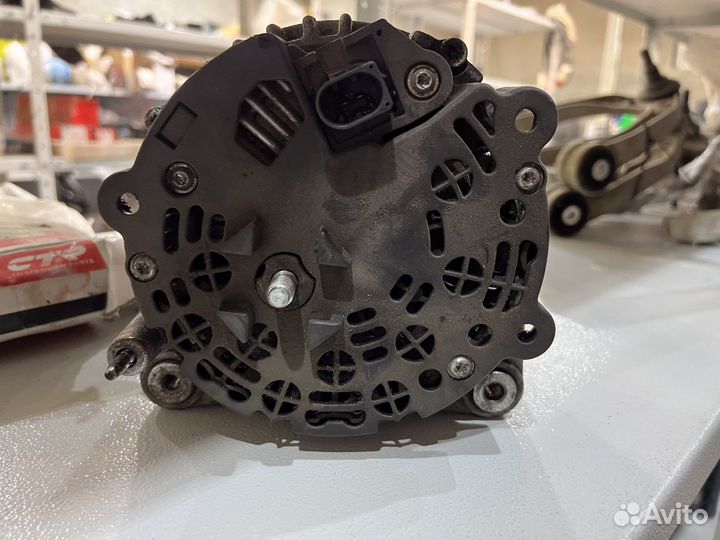 Генератор audi q7 4l Touareg 7l cayenne 957