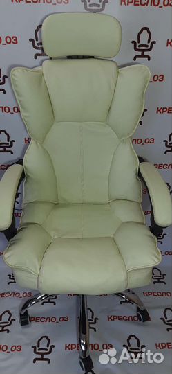 Кожанное кресло директора