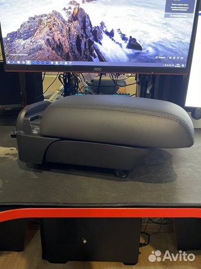 Двойной раздвижной подлокотник лансер10 8011B061XA