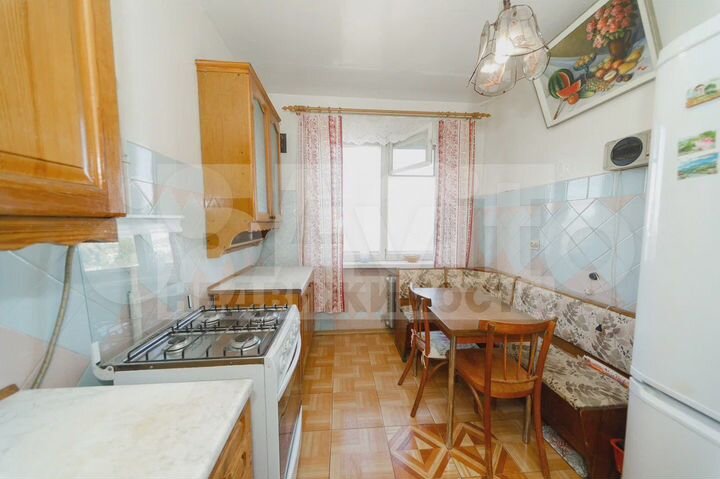 2-к. квартира, 51 м², 8/9 эт.