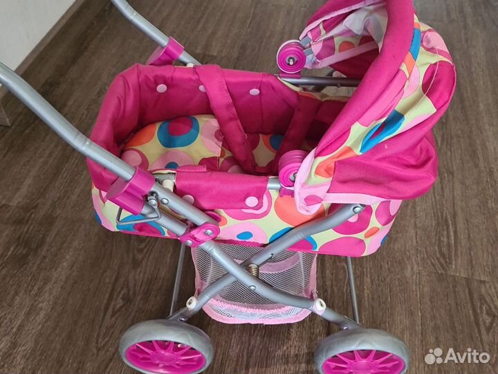 Коляска кукольная