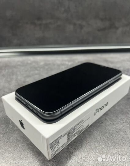 iPhone 11, 256 ГБ