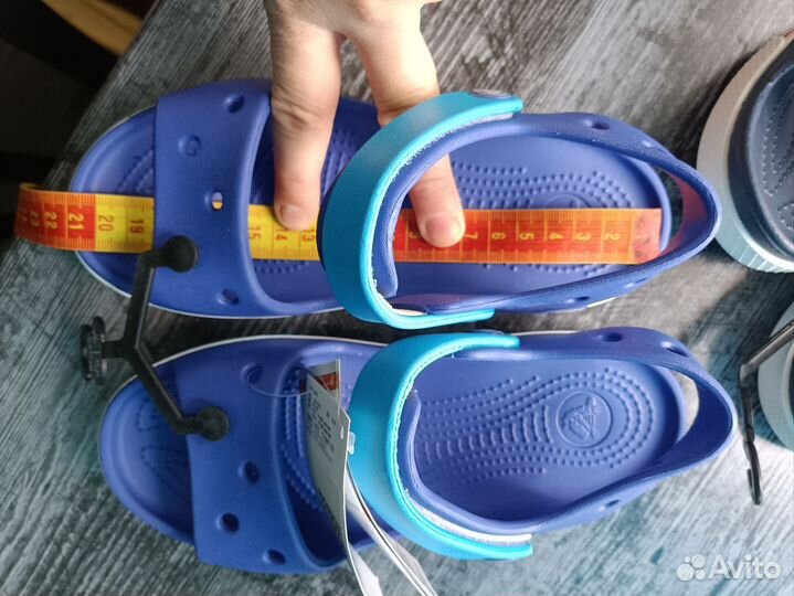 Новые сандалии Crocs j1, j2