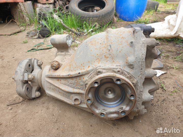 Задний редуктор mercedes s w220 5.5 amg 2.65 s220