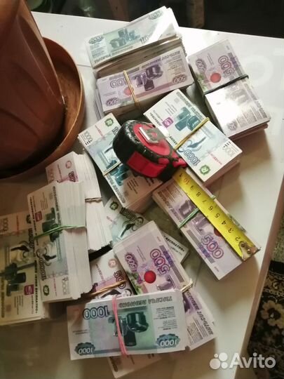 Сувенирные деньги