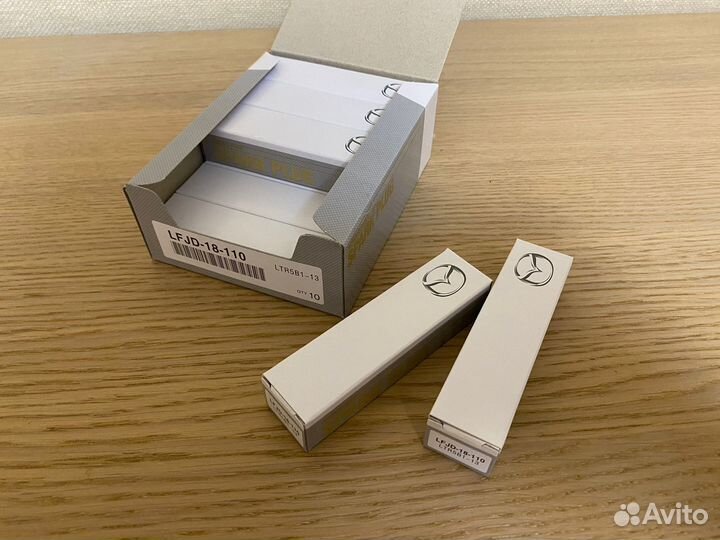 Свеча зажигания Mazda lfjd18110