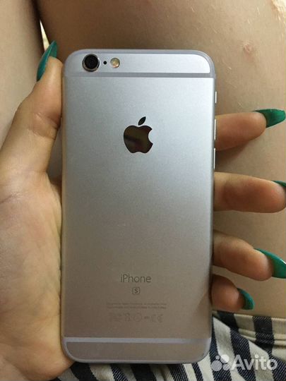 Телефон iPhone 6s