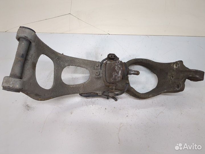 Рычаг подвески Peugeot 407, 2004