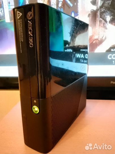 Xbox 360 E 250gb freeboot