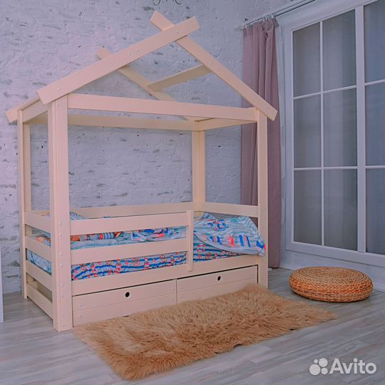 Детская кровать для малышей