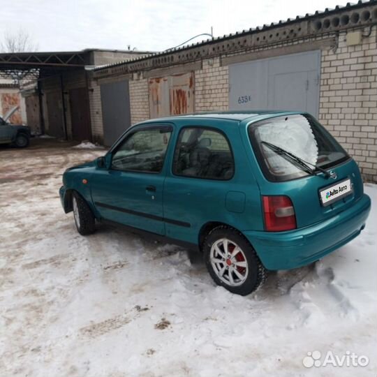 Nissan March 1.0 AT, 1998, битый, 64 000 км