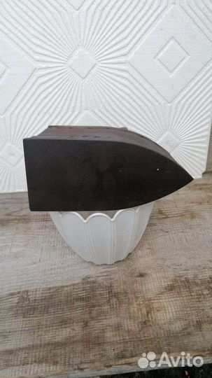 Старинный угольный утюг СССР /актуально