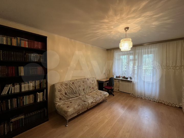 3-к. квартира, 64 м², 2/5 эт.