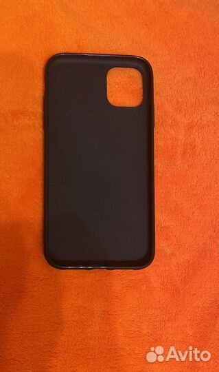 Чехол на iPhone 11