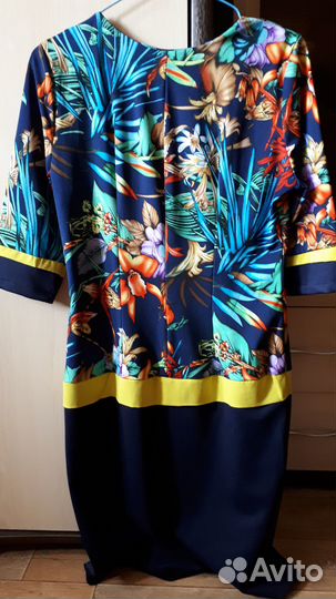 Платье женское