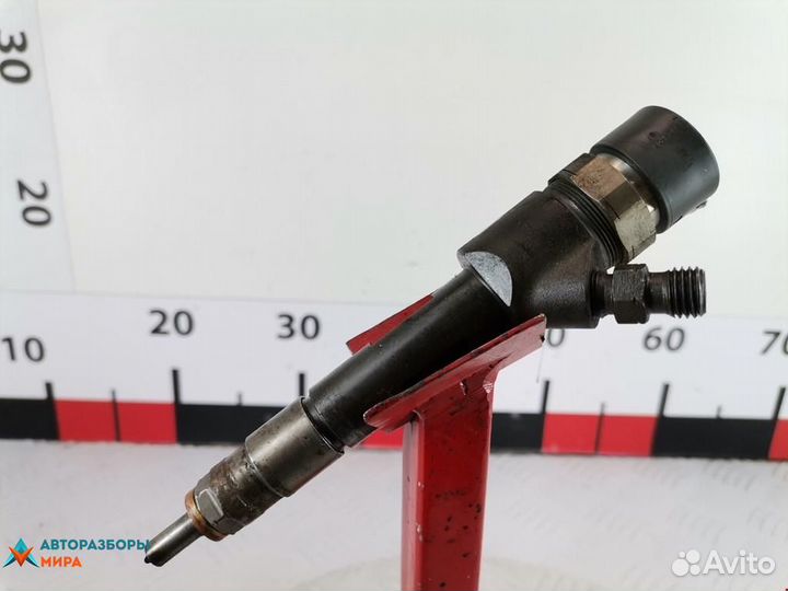 Форсунка Renault Scenic 2 рест. 2007 8200389369