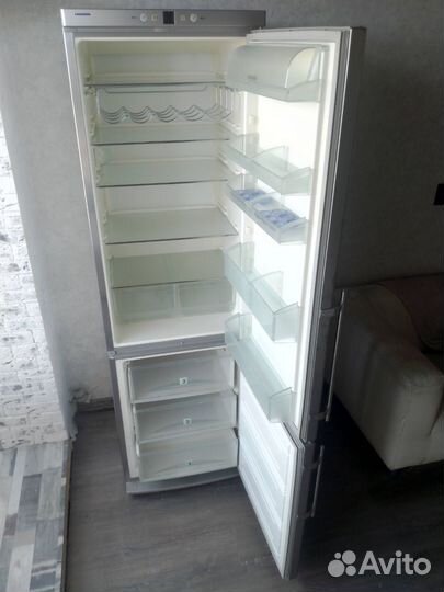 Холодильник Liebherr