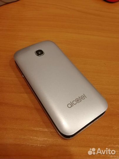 Телефон Alcatel