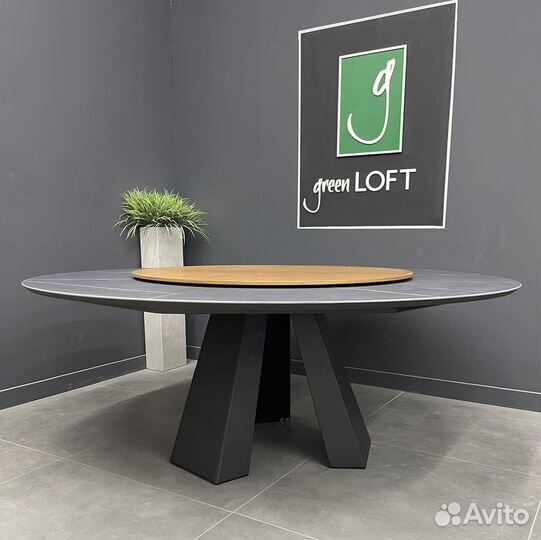 Стол из керамогранита круглый