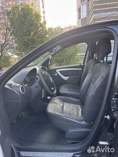 Renault Sandero 1.6 МТ, 2013, 303 037 км