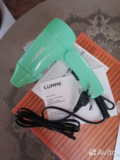 Новый фен складной в коробке,1200 Вт