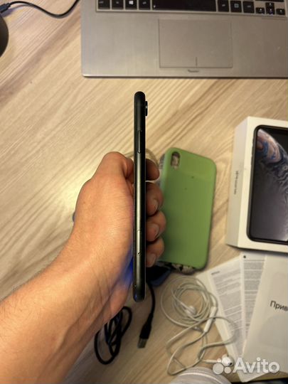 iPhone Xr, 64 ГБ