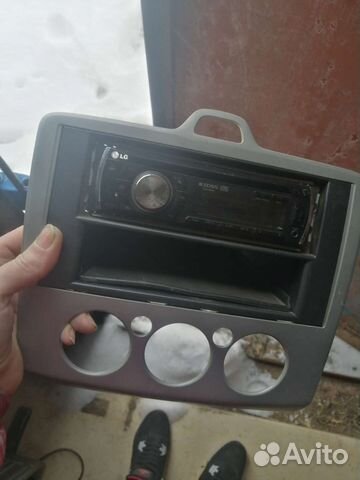 Рамка магнитолы Ford focus 2