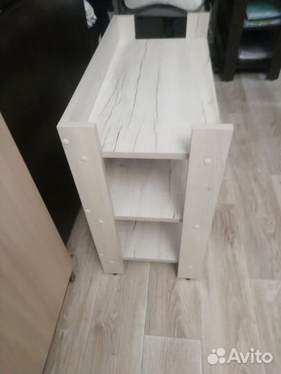 Продам этажерку под обувь