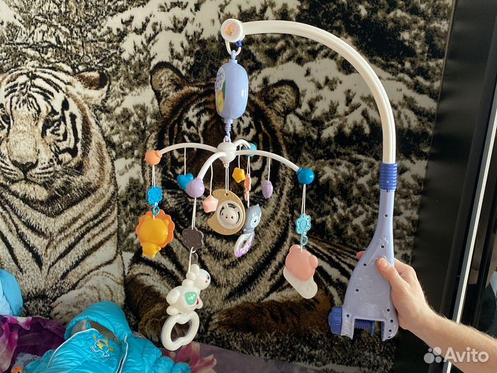 Мобиль на кроватку музыкальный