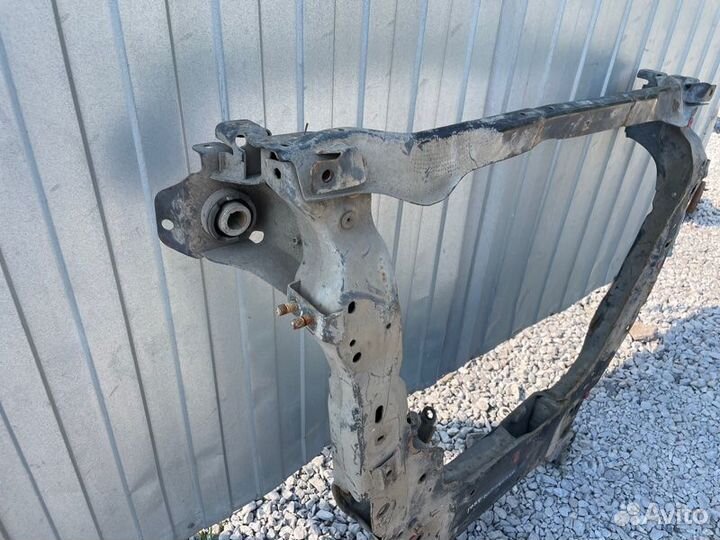 Балка передняя Volvo V60 2010-2018