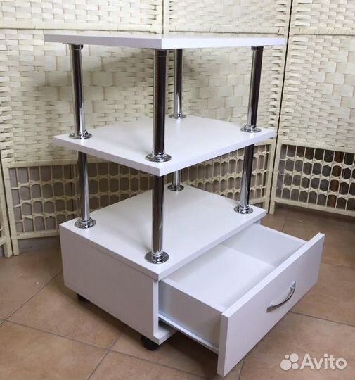 Тележка косметологическая