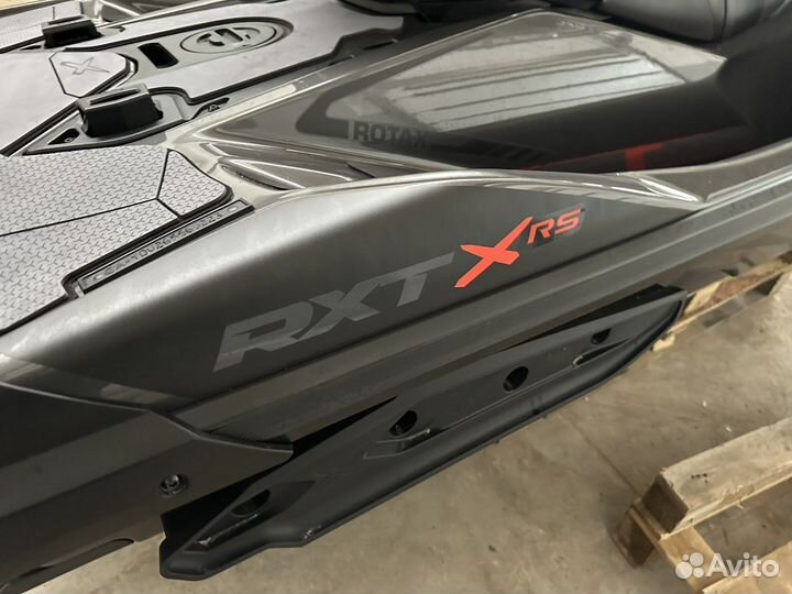 Новый BRP rxt rs 300 audio yellow & black2023