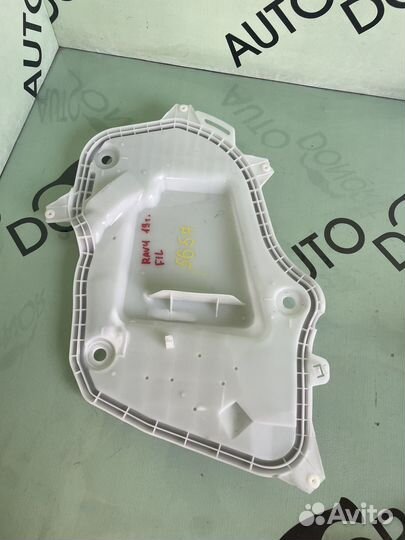 Панель двери передняя левая rav4 xa50